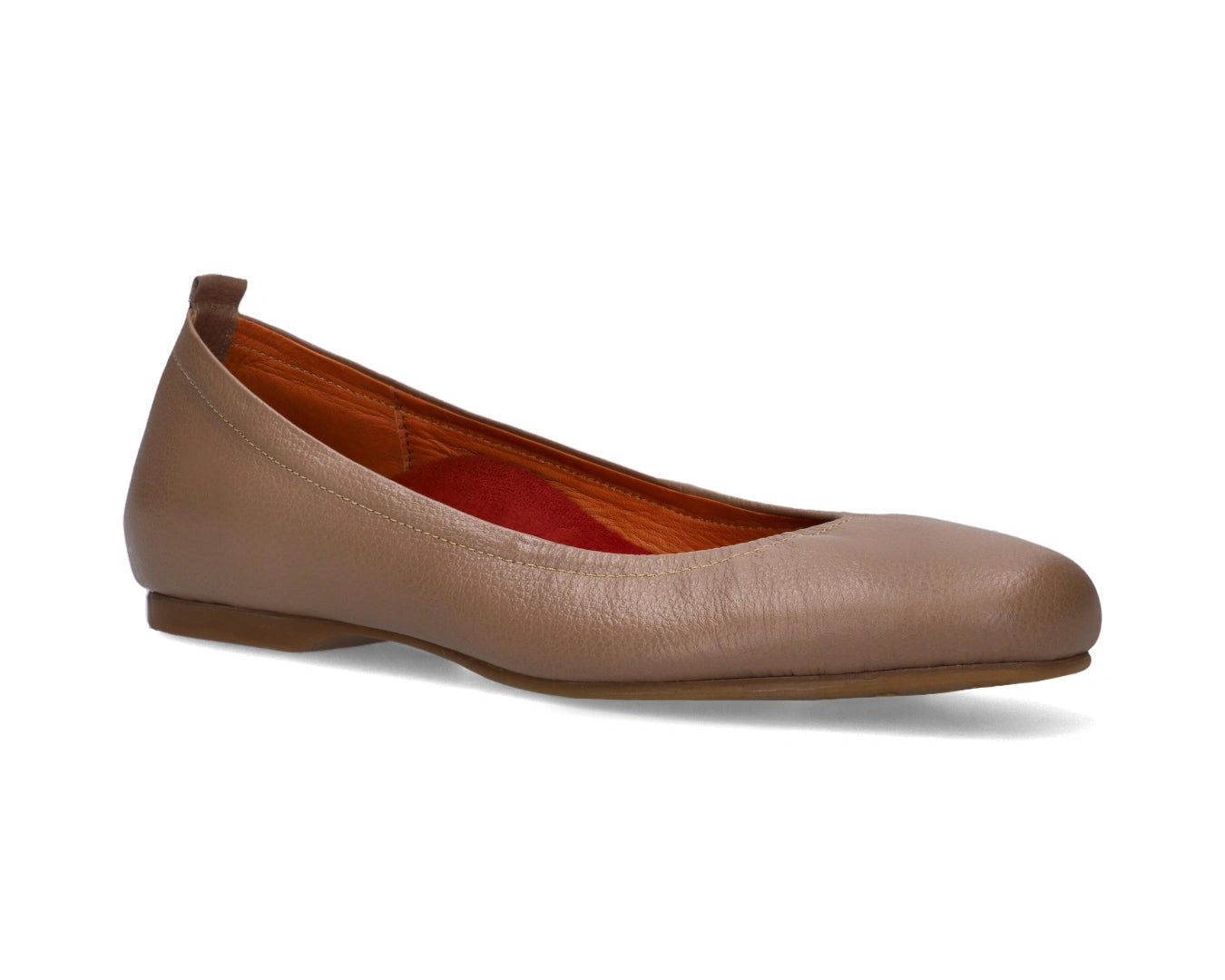 Three-quarter front view of Clay Full-Grain Leather Ballet Flats with a semi-round toe and removable RED ArchSupport orthotic for flat feet, calcaneal spurs, and plantar fasciitis.